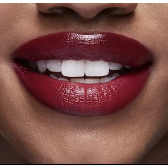 MAC MAGIC CHARMER Lipstick Limited Ed Hypnotizing Holiday Red Satin Cream LE - Picture 5 of 6